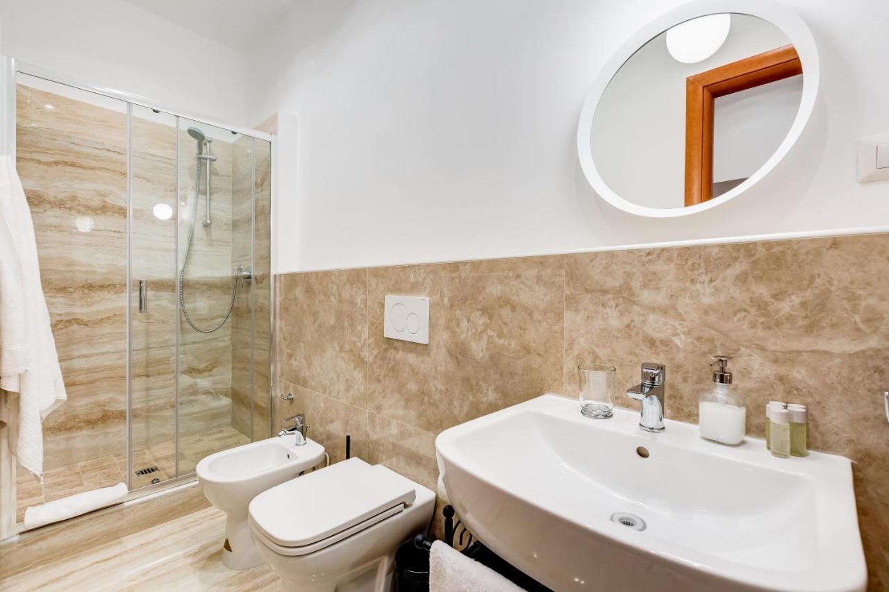 Lovely And Modern Nest Near The Colosseum Rome Luaran gambar
